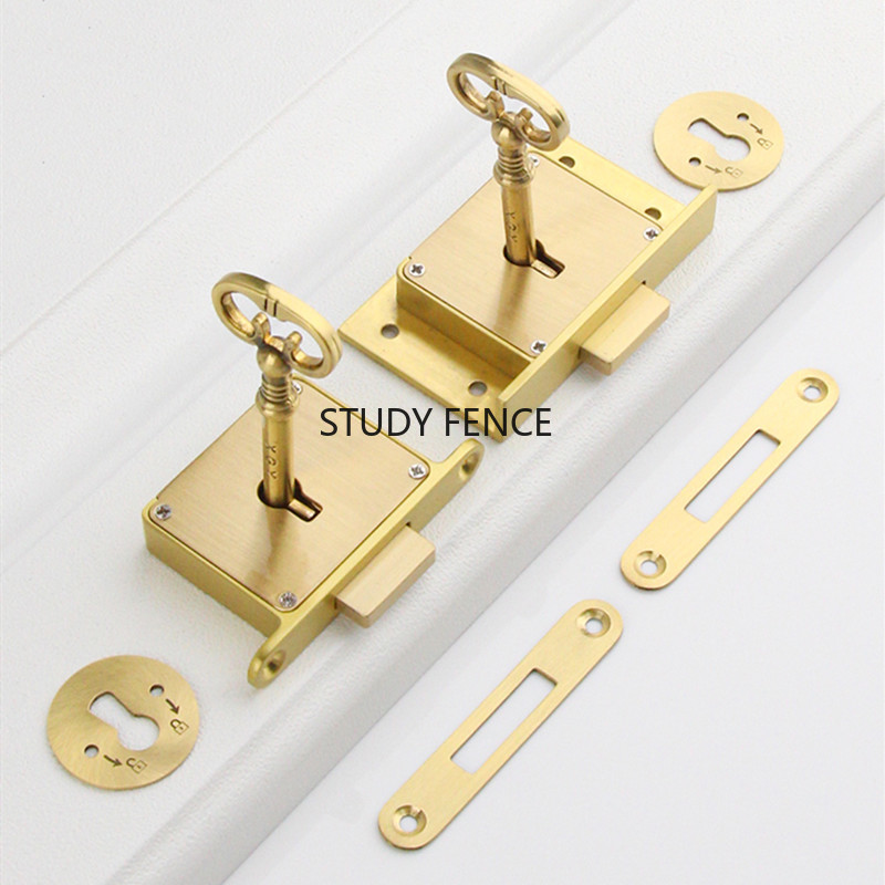 1PC アンティーク金属引き出しロックワインキャビネットドア - Furniture Hardware Fitting のレビューと価格